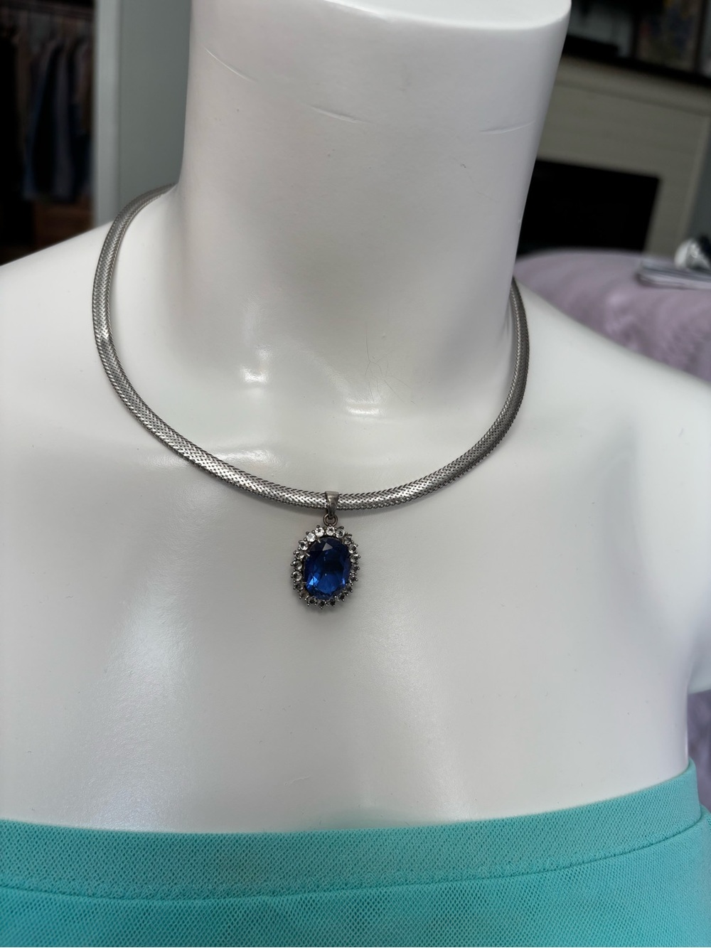 Silver-Tone Necklace with Sapphire Blue Oval Pendant